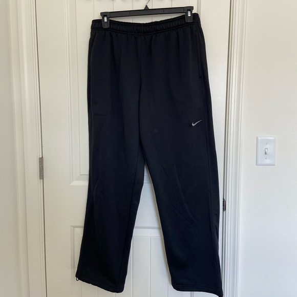 Nike Other - NWOT | Nike men’s therma-fit black elastic drawstring straight sweatpants XL